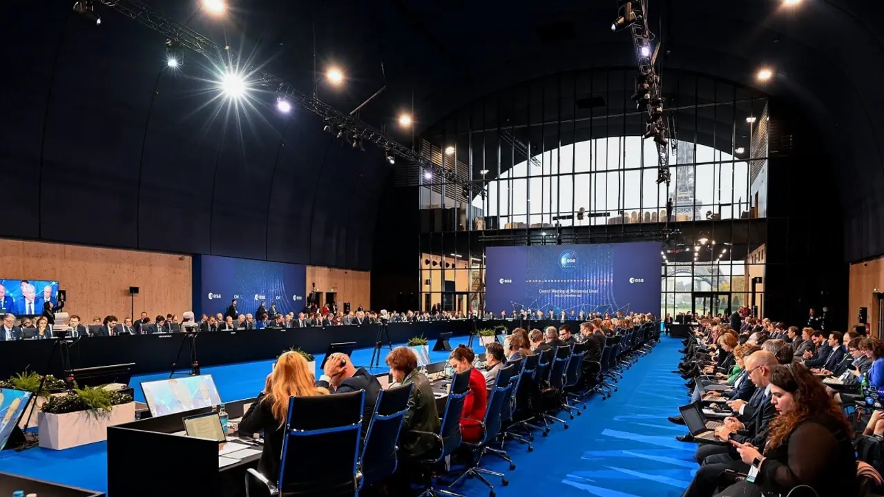PHOTO/ESA-P. Sevirot - El consejo ministerial de la ESA tiene lugar en la tarde del lunes, 6 de noviembre, en el palacio de exposiciones y congresos de Sevilla, FIBES. En imagen, la reunión de ministros de la ESA de 2022 en París
