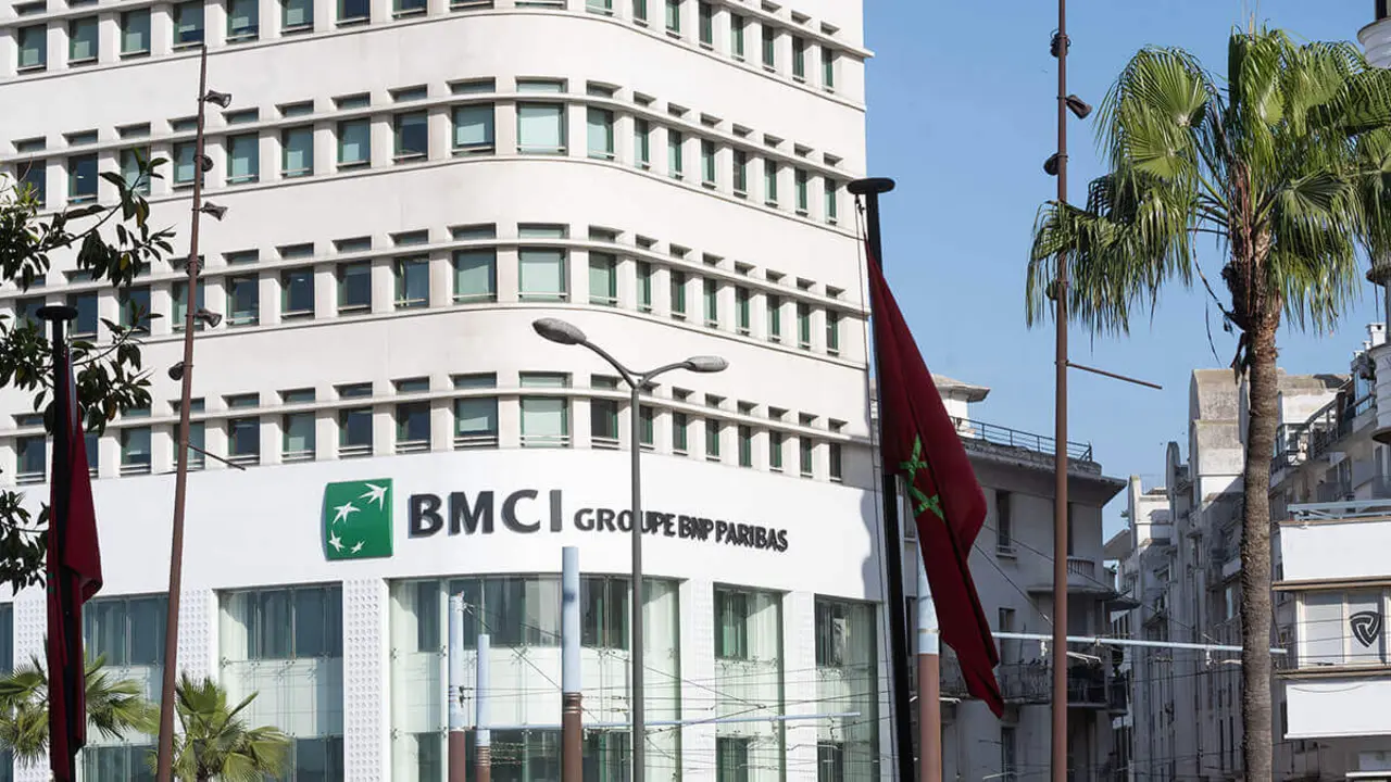 Sede del banco BMCI Group BNP Paribas en Casablanca, Marruecos - PHOTO/ATALAYAR