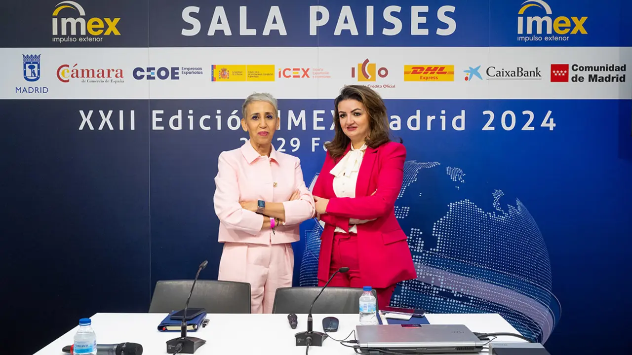Amal Boussouf y Noussaira el HarraK - PHOTO/ATALAYAR/GUILLERMO LÓPEZ