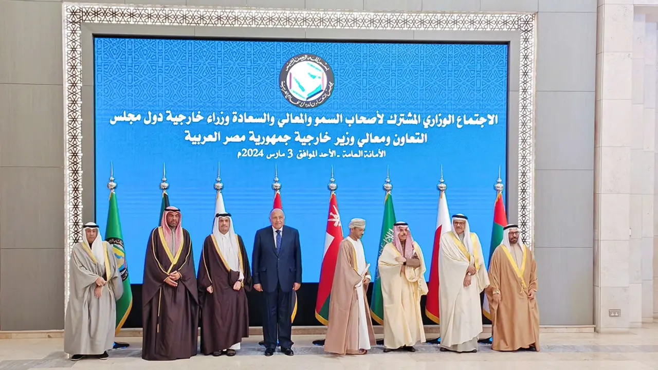 Foto de familia de los ministros de Asuntos Exteriores del CCG durante su reunión en Riad, Arabia Saudita, el 3 de marzo de 2024 - REUTERS/MOHAMMED BENMANSOUR