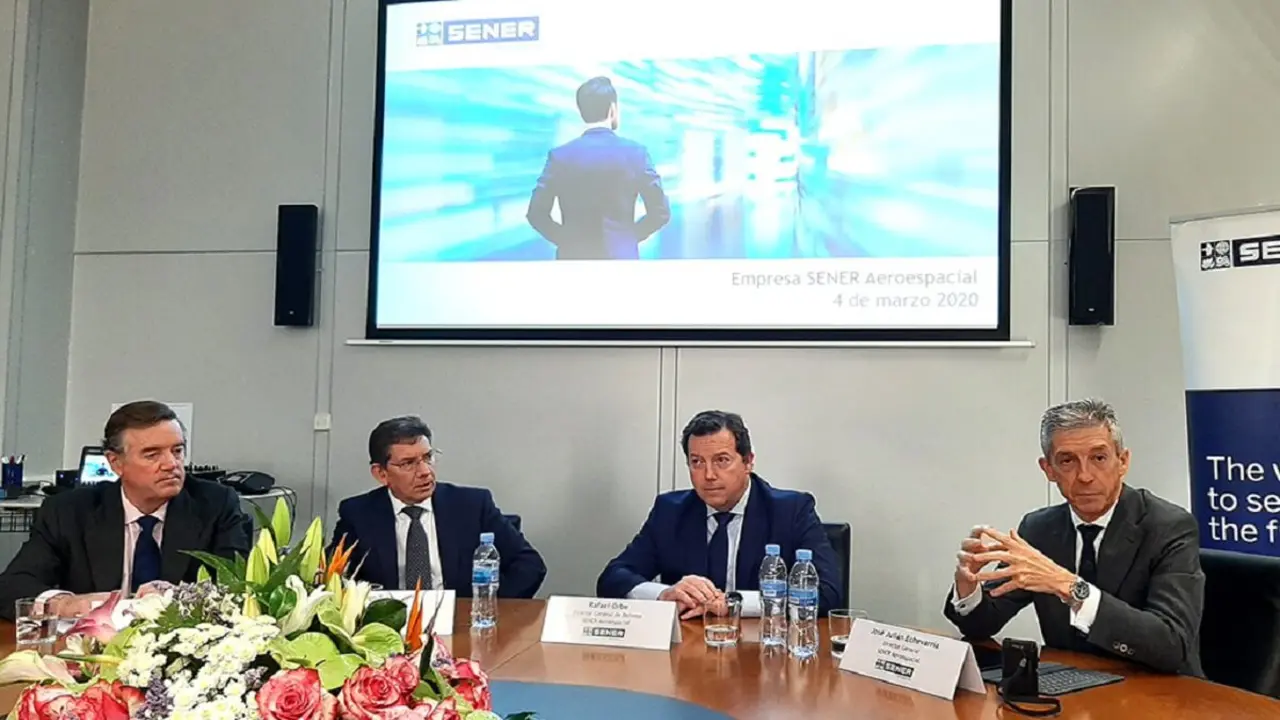 Sener es una de las “orquestas” más consolidadas del sector de la música aeroespacial y de defensa. En imagen, Andrés Sendagorta, presidente; Diego Rodríguez (Espacio); Rafael Orbe (Defensa) y Jose Julián Echevarría, director general -&nbsp;PHOTO/JPons