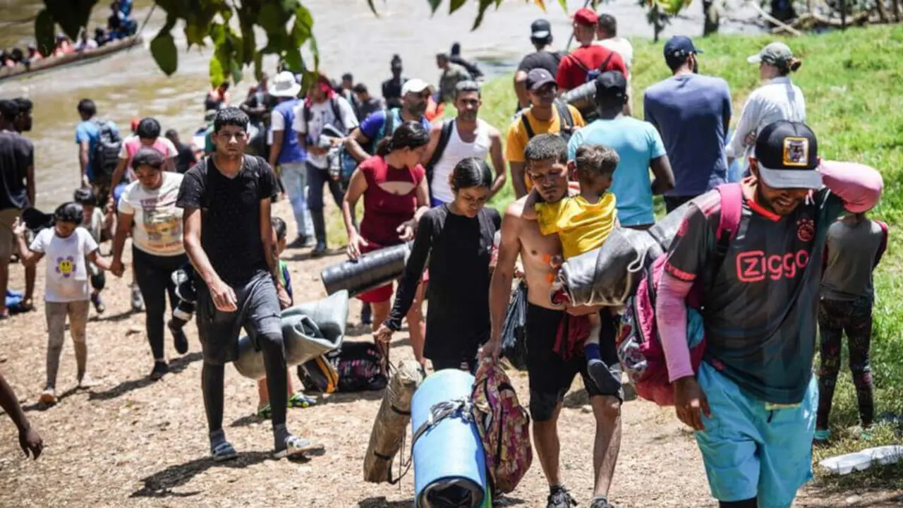 Migrantes llegan a un centro de acogida temporal en Panamá tras cruzar la selva del Darién, en Centroamérica -&nbsp;© OIM/Gema Cortés&nbsp;