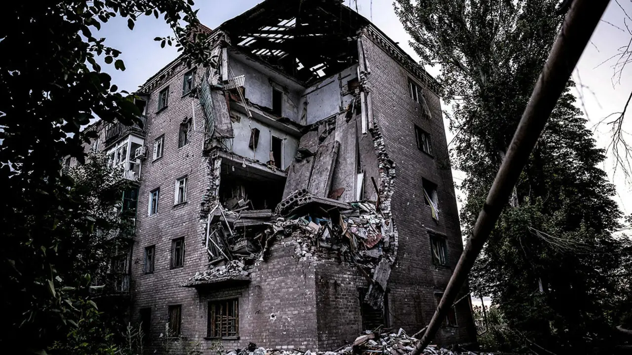 Un edificio gravemente dañado en la ciudad de Chasiv Yar en la región de Donetsk, Ucrania, el 25 de junio de 2024 - PHOTO/Oleg Petrasiuk/Servicio de prensa de la 24.ª Brigada Mecanizada Separada Rey Danylo de las Fuerzas Armadas de Ucrania vía REUTERS