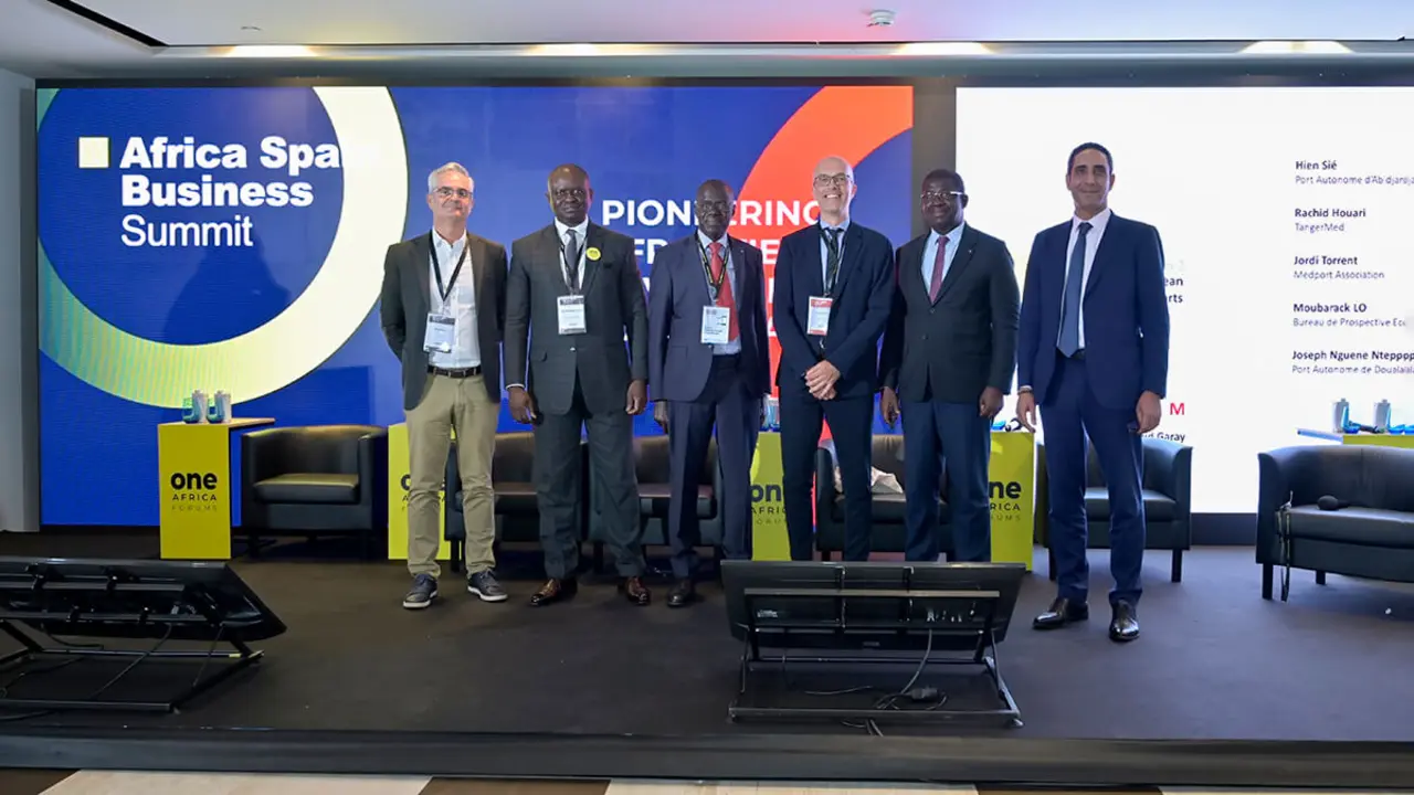 Puertos mediterráneos y africanos atlánticos: Un puente para el comercio - PHOTO/ATALAYAR