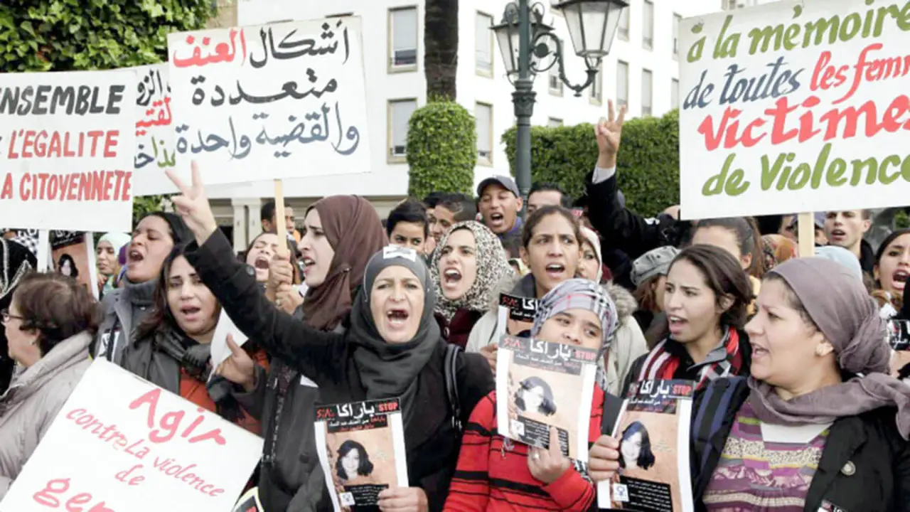Los esfuerzos de las estructuras legislativas y las organizaciones de derechos humanos en Marruecos continúan apoyando el arsenal de leyes y poniendo fin al creciente fenómeno de la violencia contra la mujer - PHOTO/ARCHIVO