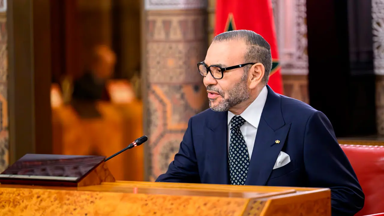 <p>El rey Mohammed VI preside, en el Palacio Real de Casablanca, un Consejo de Ministros - PHOTO/MAP&nbsp;</p>
