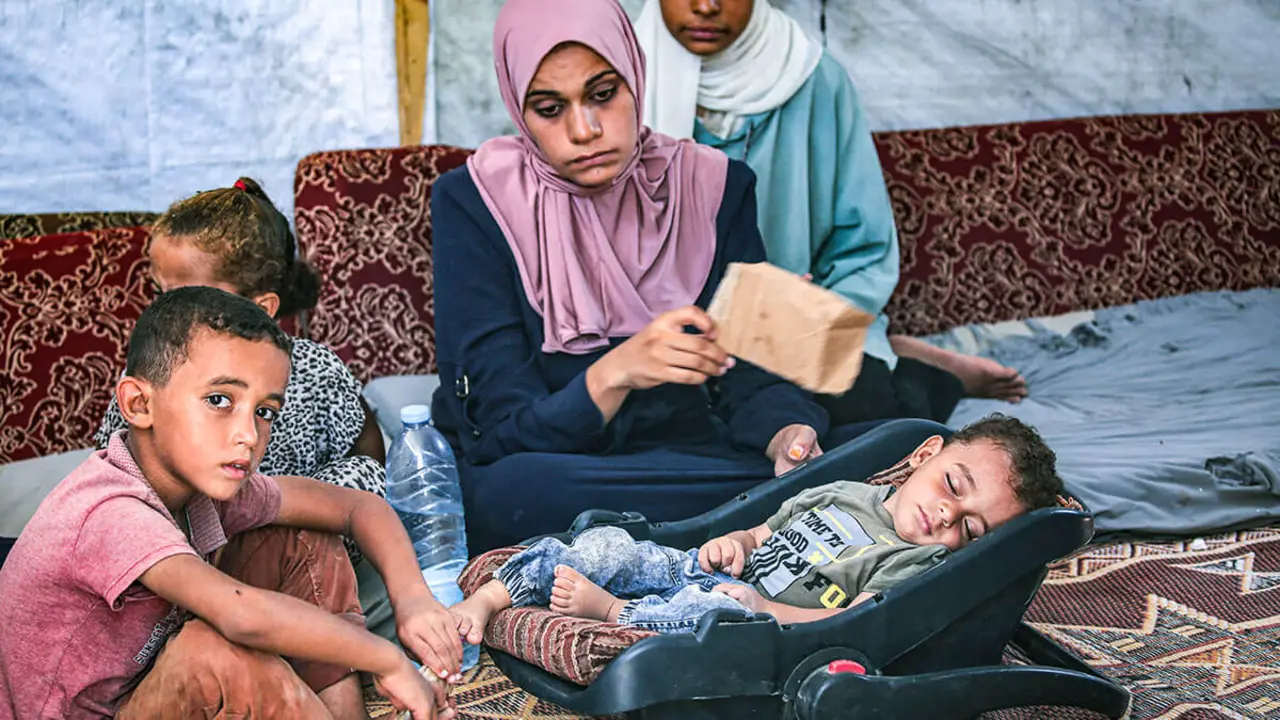La reaparición del virus de la polio en la Franja de Gaza suscita una gran preocupación entre las autoridades sanitarias y las organizaciones humanitarias, que temen que decenas de miles de niños corran peligro debido a la paralización del sistema sanitario - NURPHOTO/ MAJDI FATHI via AFP