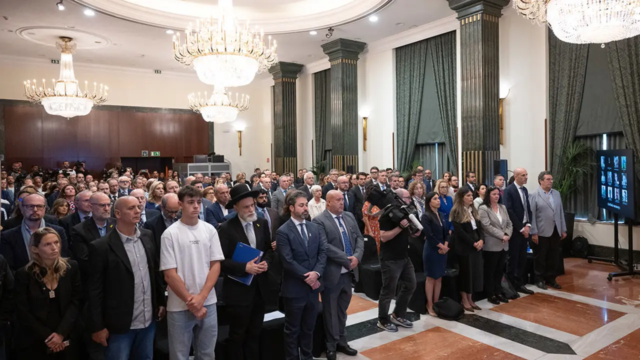 Acto de recuerdo por la masacre terrorista en el sur de Israel el 7 de octubre de 2023 - PHOTO/ATALAYAR