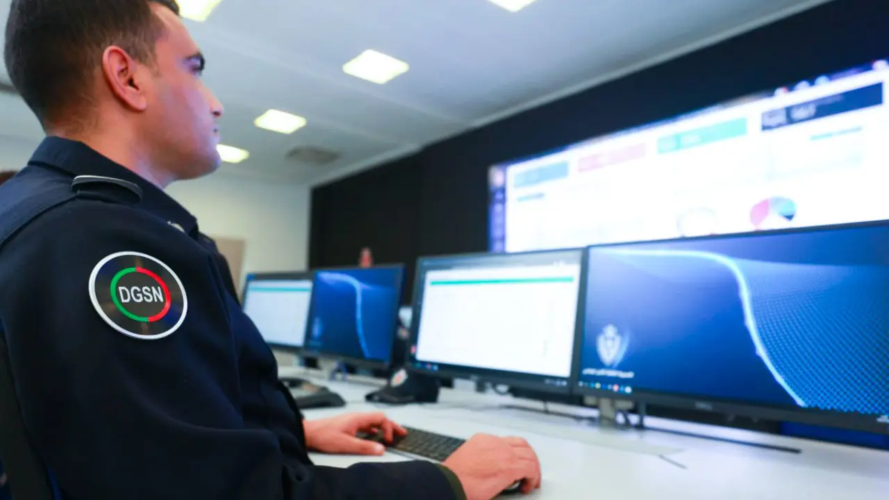 <p>En datos que indican el nivel de confianza e interacción positiva con el servicio que brinda la plataforma digital “E-Blagh”, desde su lanzamiento, esta plataforma ha recibido un total de 4.117 notificaciones con la identidad completa&nbsp; - PHOTO/@DGSN_MAROC</p>
