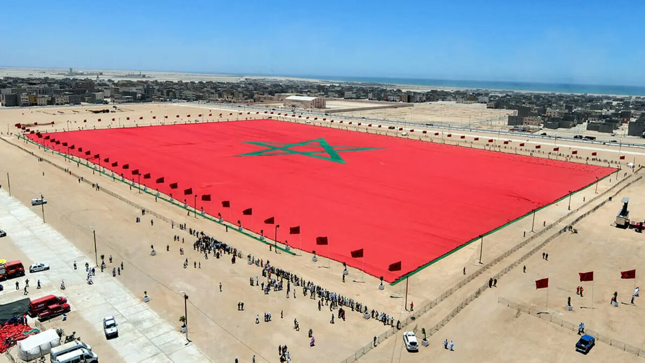 Bandera marroquí en la ciudad de Dajla - PHOTO/ARCHIVO