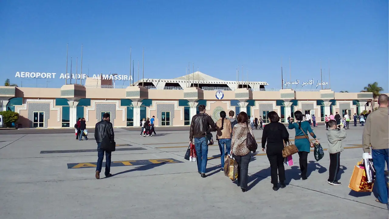 <p>Llegada de&nbsp;pasajeros al Aeropuerto de Agadir-Al Massira, Marruecos&nbsp;-&nbsp;<a href="https://depositphotos.com/es/?/">Depositphotos</a></p>
