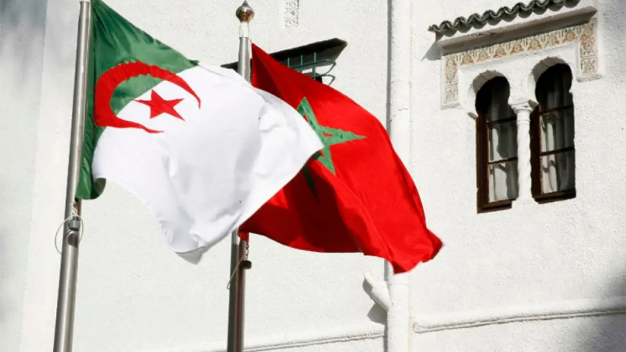 Banderas de Argelia y Marruecos - PHOTO/ARCHIVO