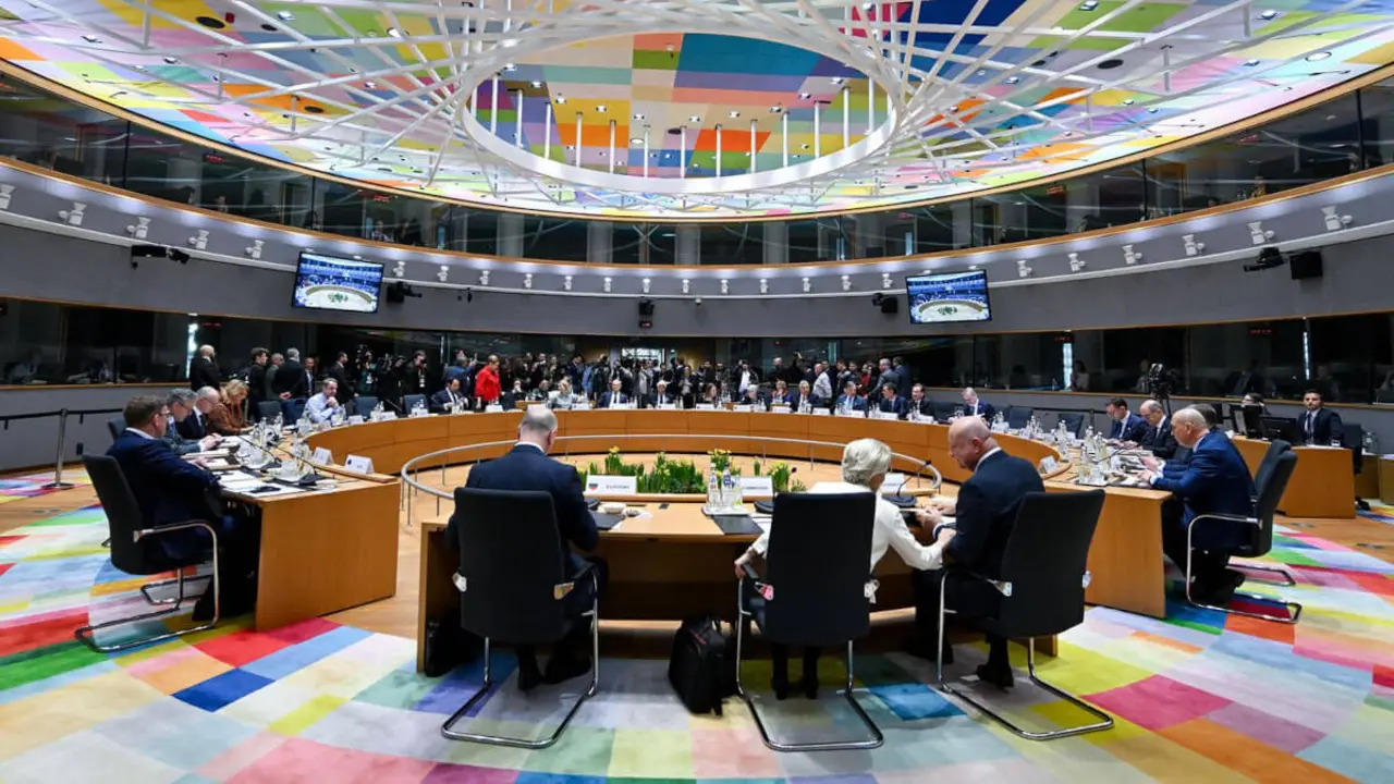 En el Consejo Extraordinario de la Unión celebrado en Bruselas el 6 de marzo se consensuó llevar adelante el plan Rearmar Europa, que debe evitar dar pie a tramas de corrupción y malgastar recursos -&nbsp;PHOTO/Pool Moncloa-Fernando Calvo-Pool UE&nbsp;