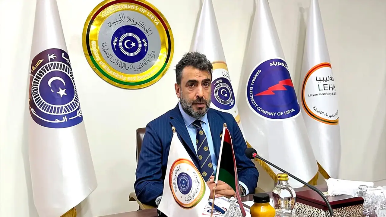 Dr. Awad Al-Badri, ministro libio de Electricidad y Energías Renovables