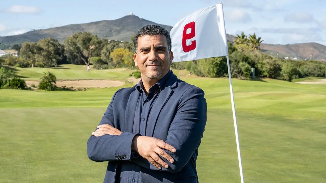 Hicham Khouatmi, responsable del Golf Cabo Negro - ATALAYAR/GUILLERMO LÓPEZ