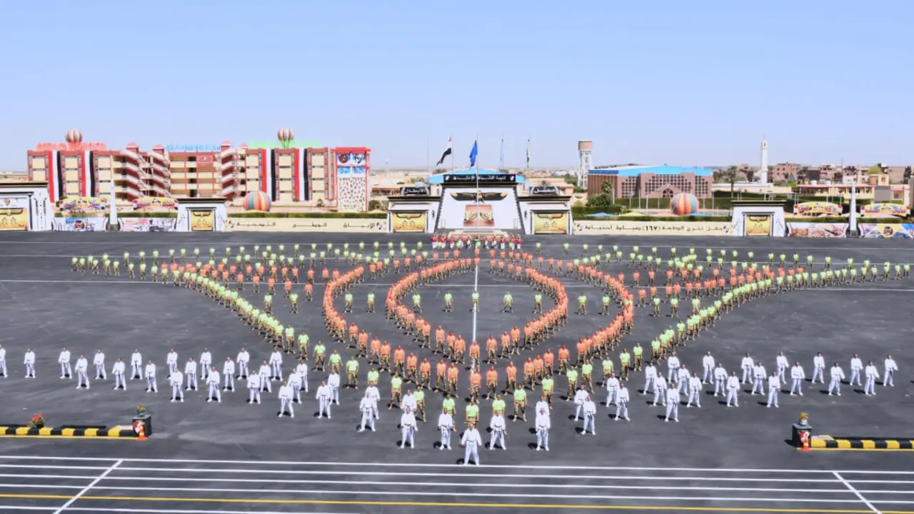 Fuerzas militares del Ejército durante la graduación oficial de la 167 brigada - PHOTO/MINISTERIO DE DEFENSA DE EGIPTO