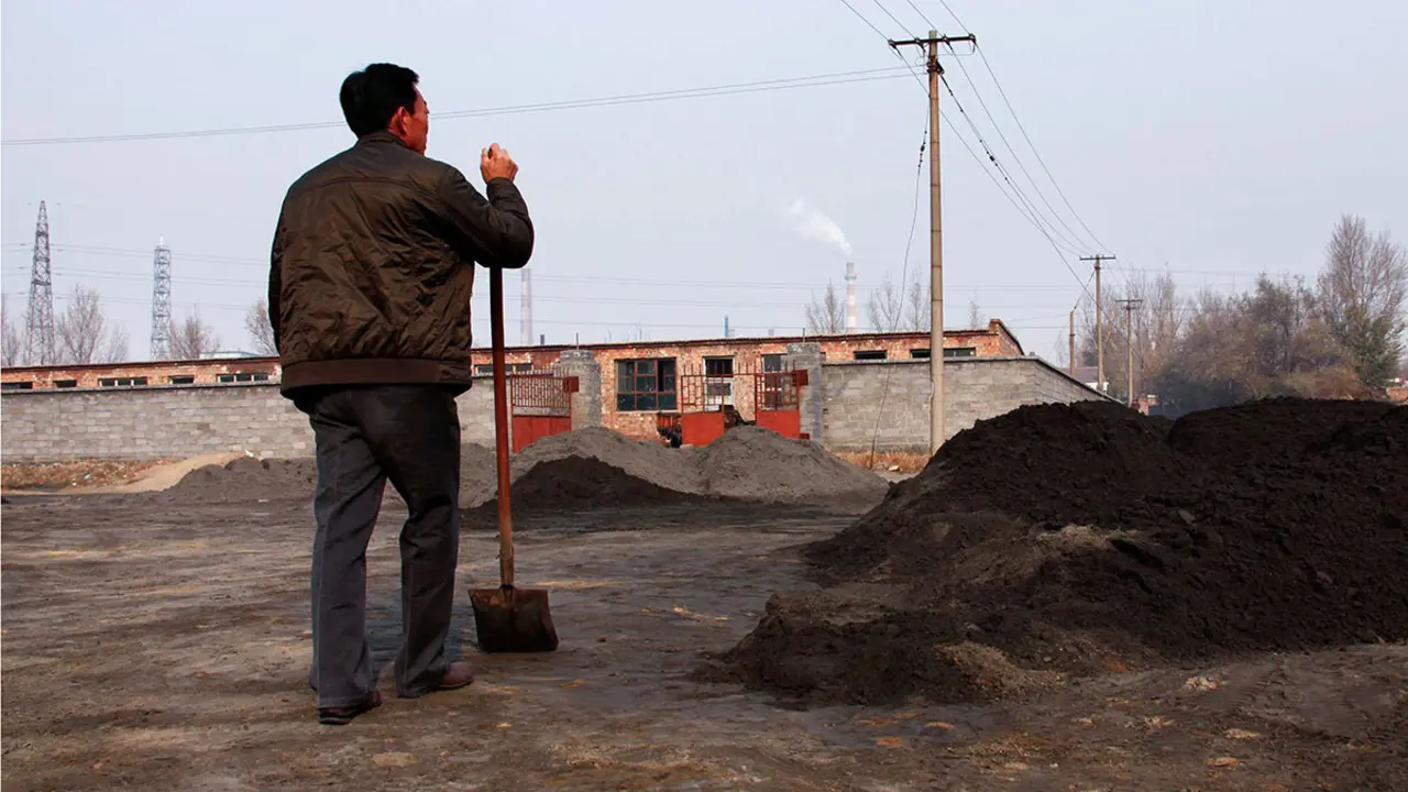Una planta de fundición de tierras raras en la aldea de Xinguang, ubicada a las afueras de la ciudad de Baotou, en la Región Autónoma de Mongolia Interior de China - REUTERS/ DAVID GRAY
