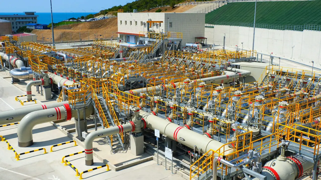 Vista de una instalación de la Terminal Marítima del Consorcio del Oleoducto del Caspio (CPC) en Yuzhnaya Ozereevka, cerca del puerto de Novorossiysk, en el Mar Negro, Rusia, el 25 de julio de 2023 - PHOTO/ Consorcio del Oleoducto del Caspio vía REUTERS