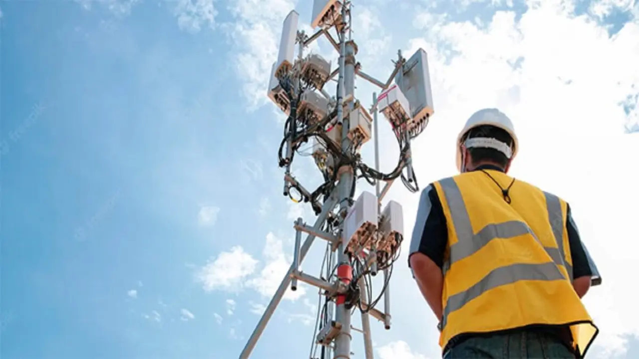 Ingeniero de telecomunicaciones
