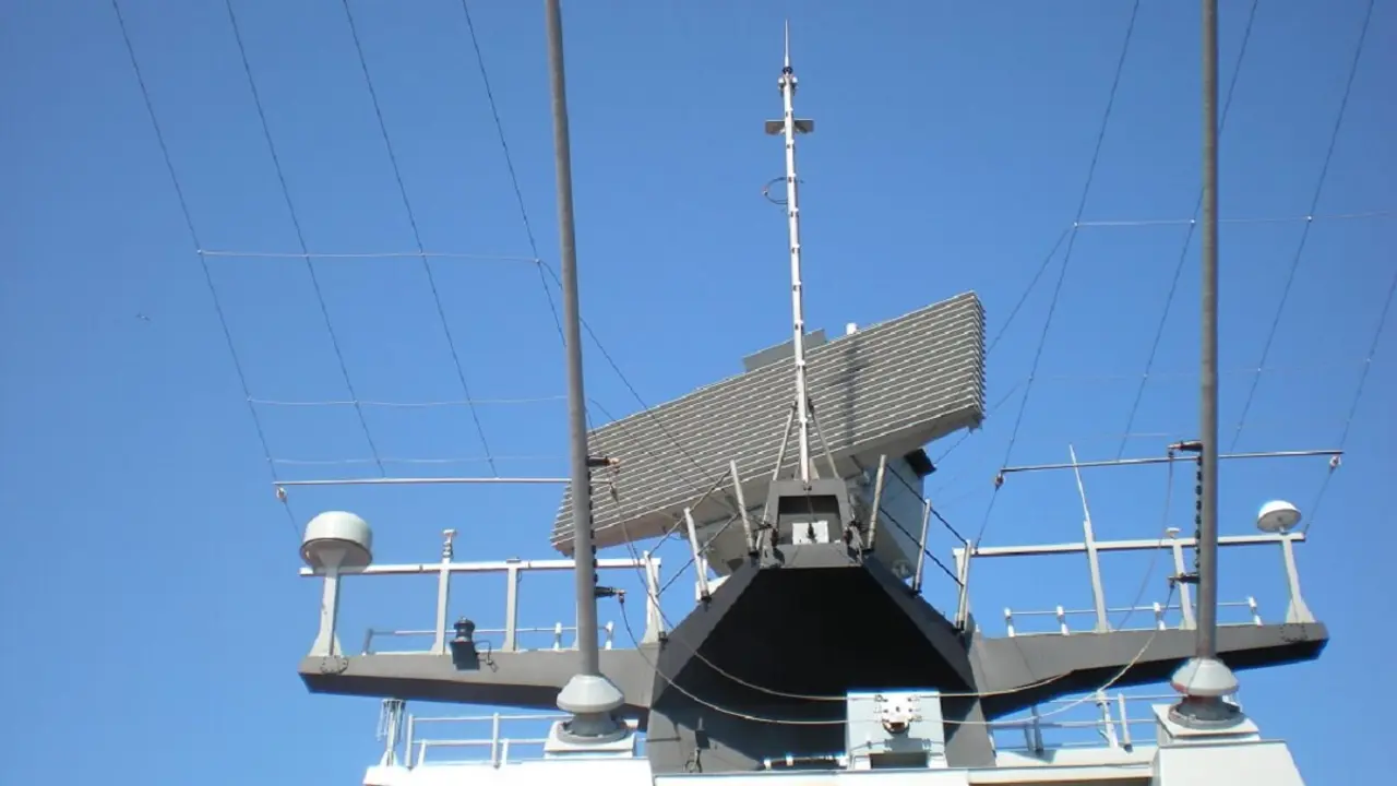 Indra Radar Lanza Naval