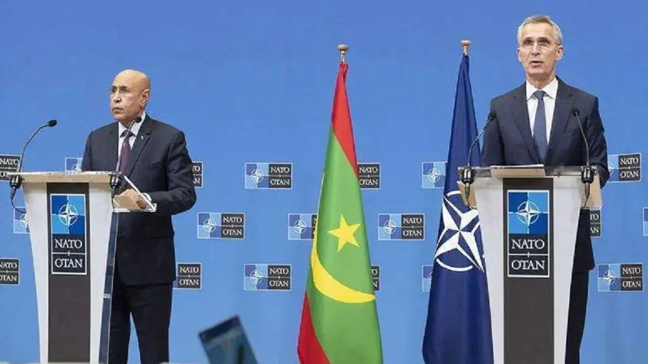 El presidente mauritano Mohamed Ould Cheikh El Ghazouani en la sede de la OTAN