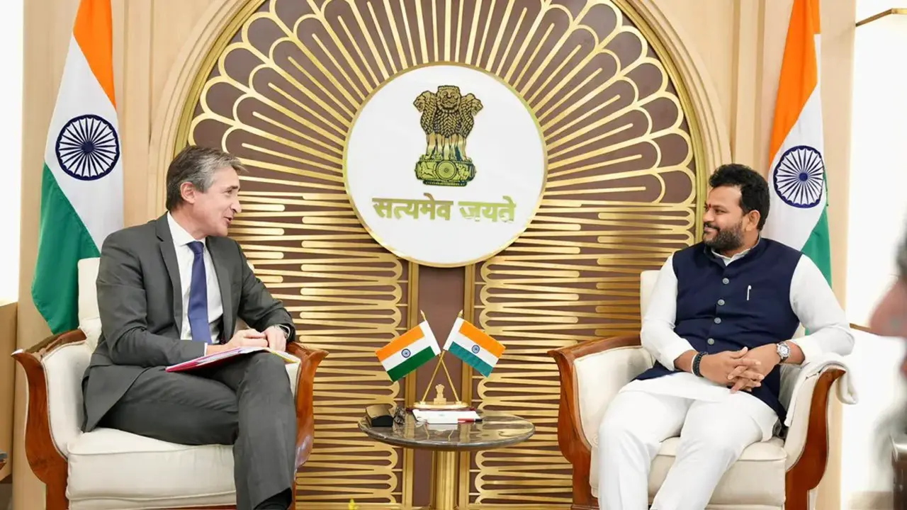 Reuni&oacute;n de octubre del presidente de Thales con el ministro de Aviaci&oacute;n Civil de India, Ram Mohan Naidu Kinjarapu, para reducir las exigencias de Nueva Delhi a las inversiones extranjeras en defensa -&nbsp;PHOTO/Union Minister of Civil Aviation, Government of India