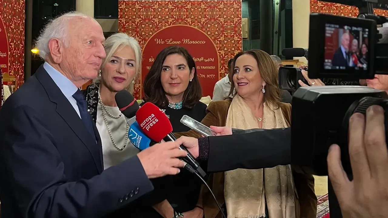 Andr&eacute; Azoulay en la Feria de Artesan&iacute;a de Marruecos en la Fundaci&oacute;n Tres Culturas