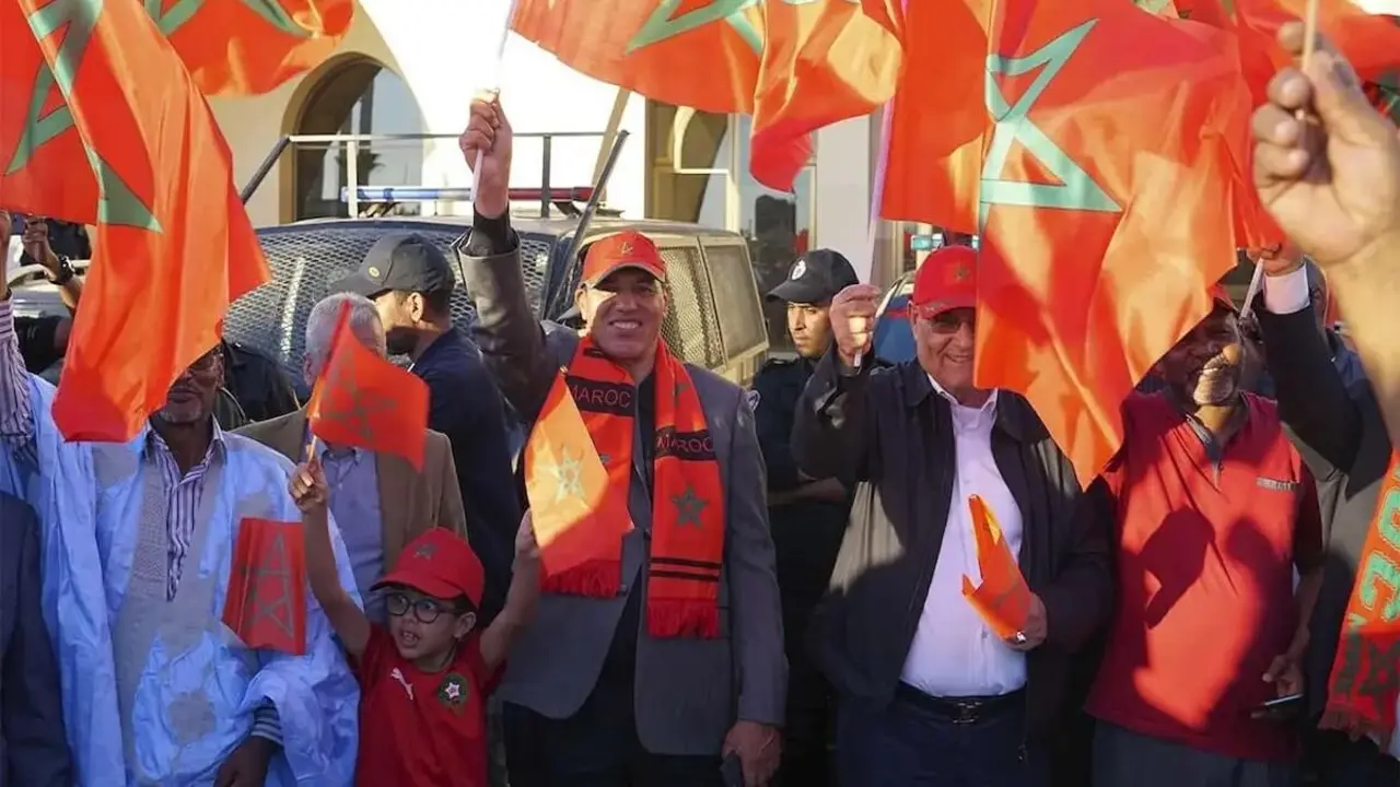 Marroqu&iacute;es celebrando