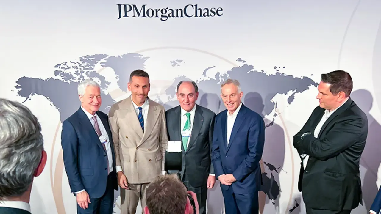 El presidente de Iberdrola, Ignacio Gal&aacute;n, ha participado en conversaciones con representantes internacionales de alto nivel en el foro de Davos 2026