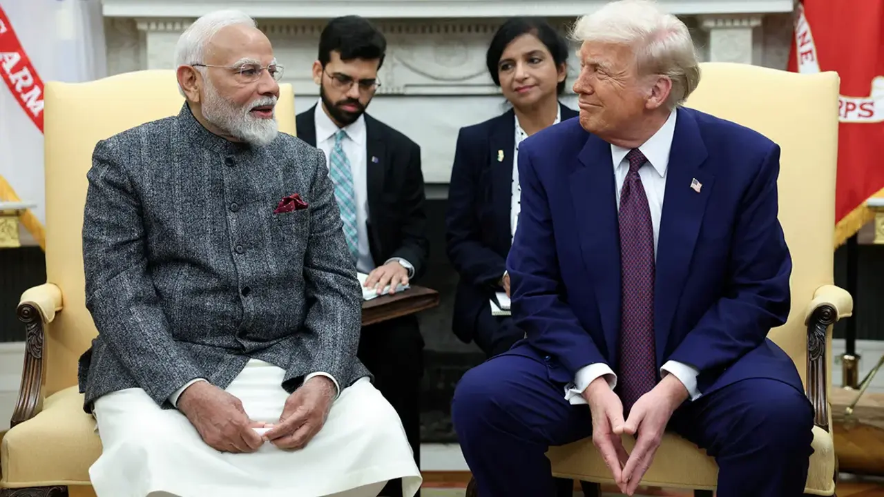 El presidente de los Estados Unidos, Donald Trump, se re&uacute;ne con el primer ministro indio, Narendra Modi, en la Casa Blanca, en Washington D. C., Estados Unidos, el 13 de febrero de 2025 - REUTERS/ KEVIN LAMARQUE