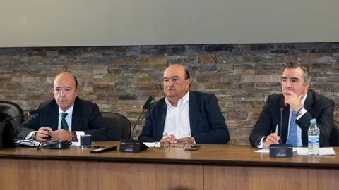 Manuel Lamela, Víctor García Nebreda y Miguel Sánchez Iniesta - PHOTO/ATALAYAR