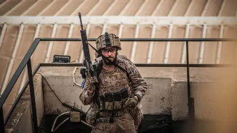 Las tropas españolas, como parte del programa “Misión de Entrenamiento de la Unión Europea en Mali” (EUTM Mali), han estado implicadas en el entrenamiento de brigadas malienses durante más de una década - PHOTO/X/@eutmmali1
