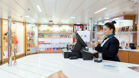 Los servicios de Baleària gozan de las mejores valoraciones de sus clientes alcanzando el 4,7 sobre 5 -PHOTO/BALEÀRIA