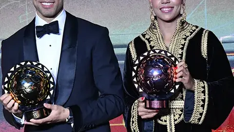 Achraf Hakimi y Ghizlane Chebbouk - Premios CAF