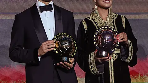 Achraf Hakimi y Ghizlane Chebbak - Premios CAF