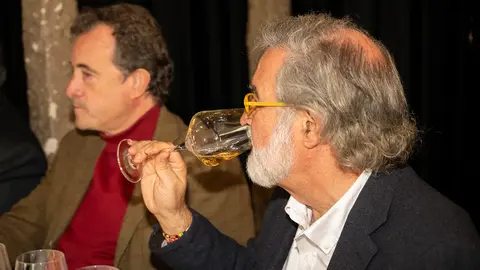 Cata de vinos organizada por el Ayuntamiento de Salou - PHOTO/Gema López