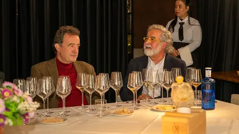 Cata de vinos organizada por el Ayuntamiento de Salou - PHOTO/Gema López