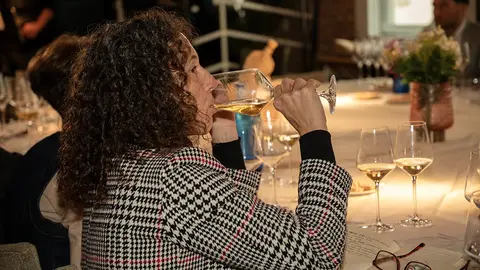 Cata de vinos organizada por el Ayuntamiento de Salou - PHOTO/Gema López