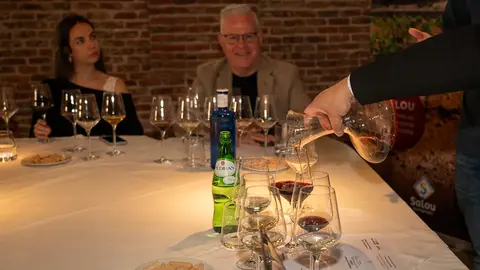 Cata de vinos organizada por el Ayuntamiento de Salou - PHOTO/Gema López