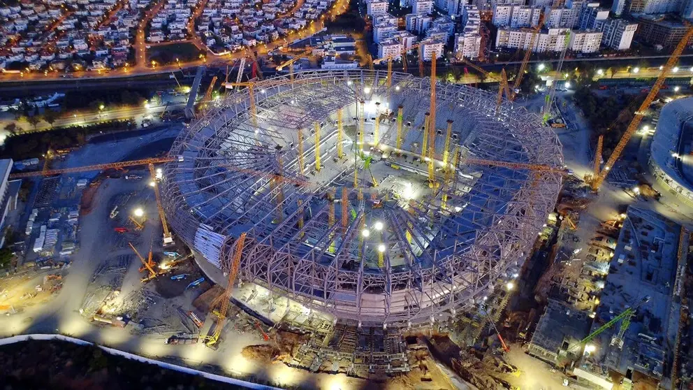 Obras del estadio Moulay Abdallah en Rabat, Marruecos, con capacidad para 65.000 espectadores - PHOTO/ @worldstadium_FR