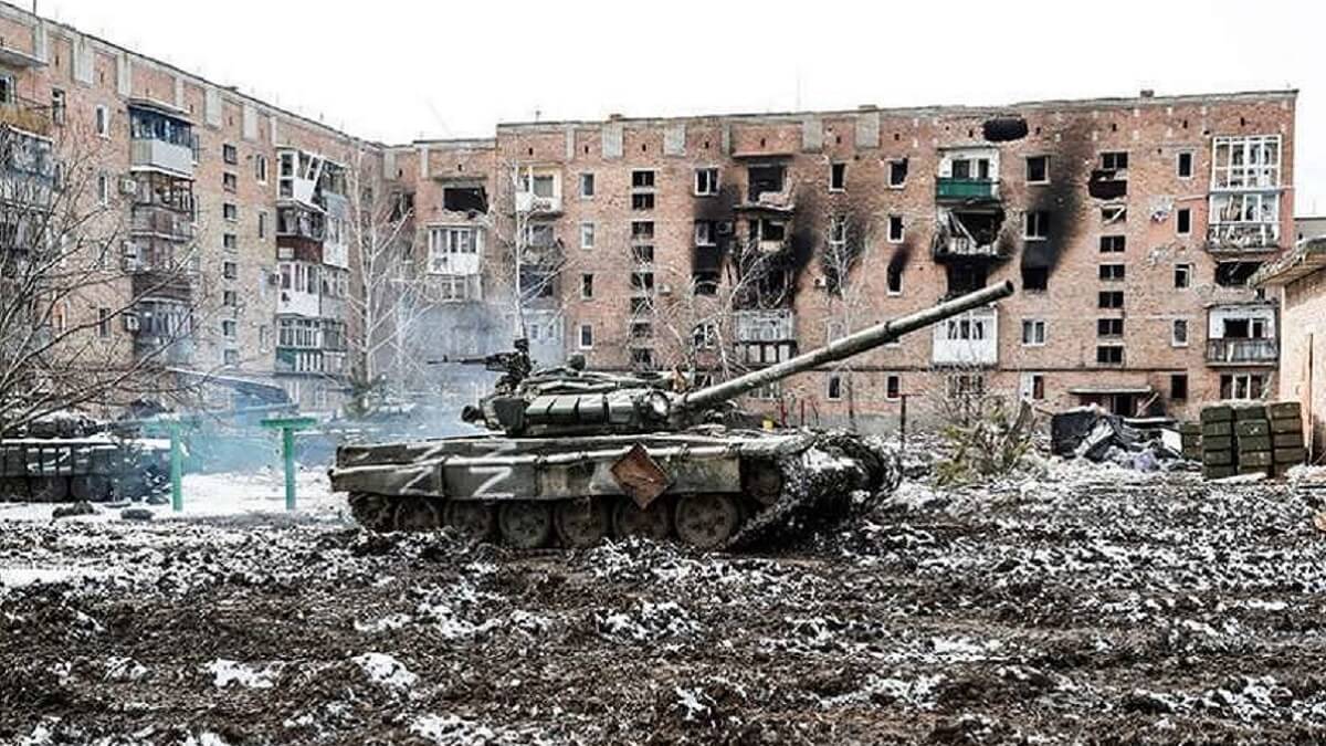 Tanque en la guerra de Ucrania - PHOTO/FILE