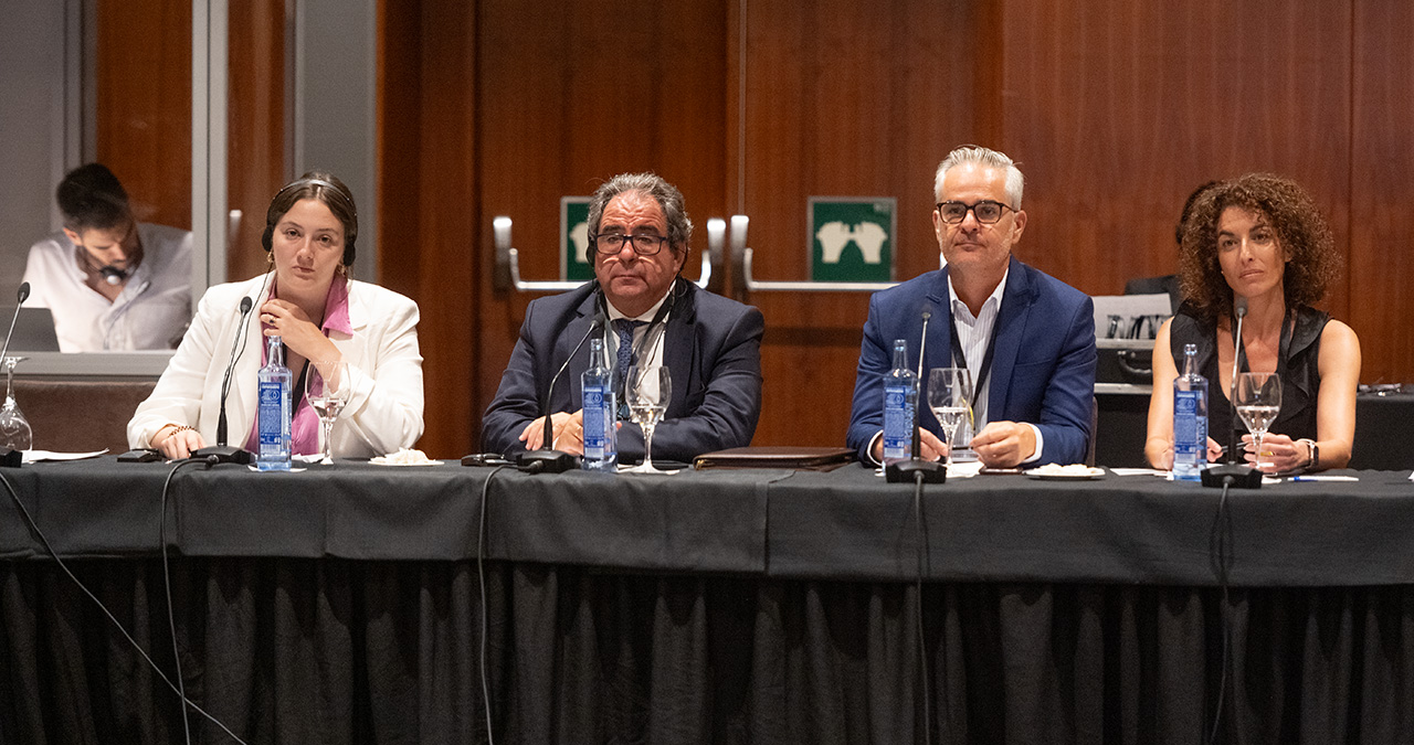 PHOTO/ATALAYAR/GUILLERMO LÓPEZ - Victoria Hohenlohe, Javier Fernández Arribas, David Garay y Yasmin El Harchi