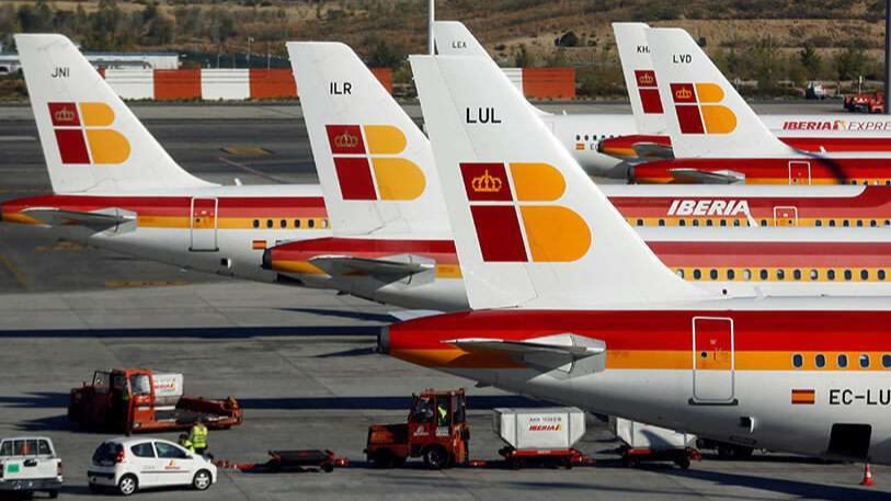 PHOTO/ARCHIVO - Flota de aviones de Iberia