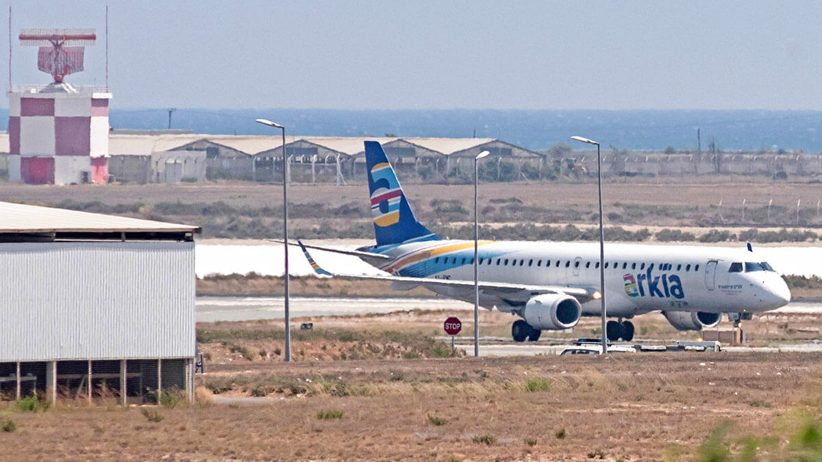 AFP/IAKOVOS HATZISTAVROU - La nueva ruta aérea conectará las ciudades de Essaouira y Tel Aviv, operada por la aerolínea israelí Arkia con una frecuencia de un vuelo por semana