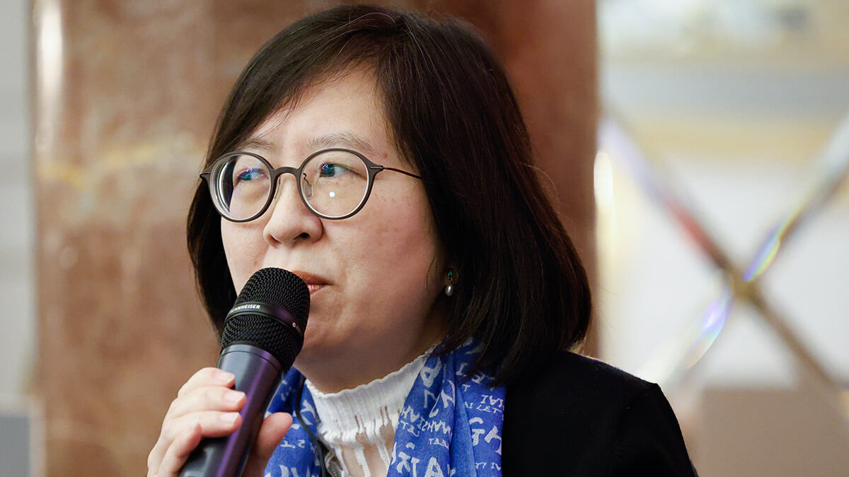 6 Yang Jing - Shanghai