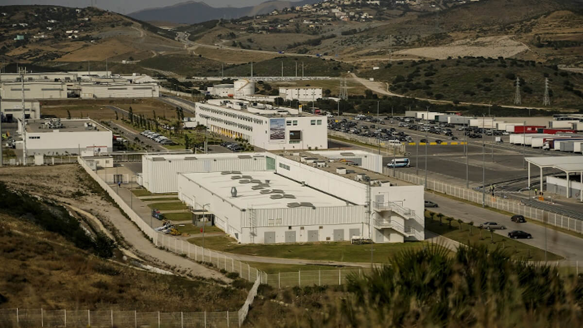 PHOTO/FILE - Complejo industrial de Renault en Tánger, Marruecos