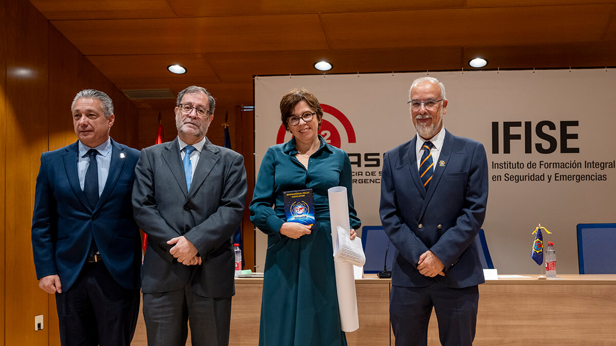 Mario Rigau, Santiago de Velo Antelo, Sophia McIntyre y Antonio Gómez Montejano