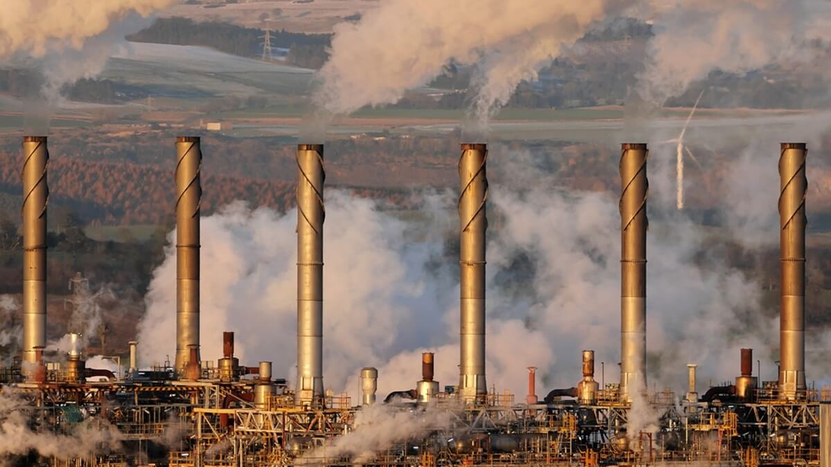 Planta petrolífera (PHOTO/PIXABAY)