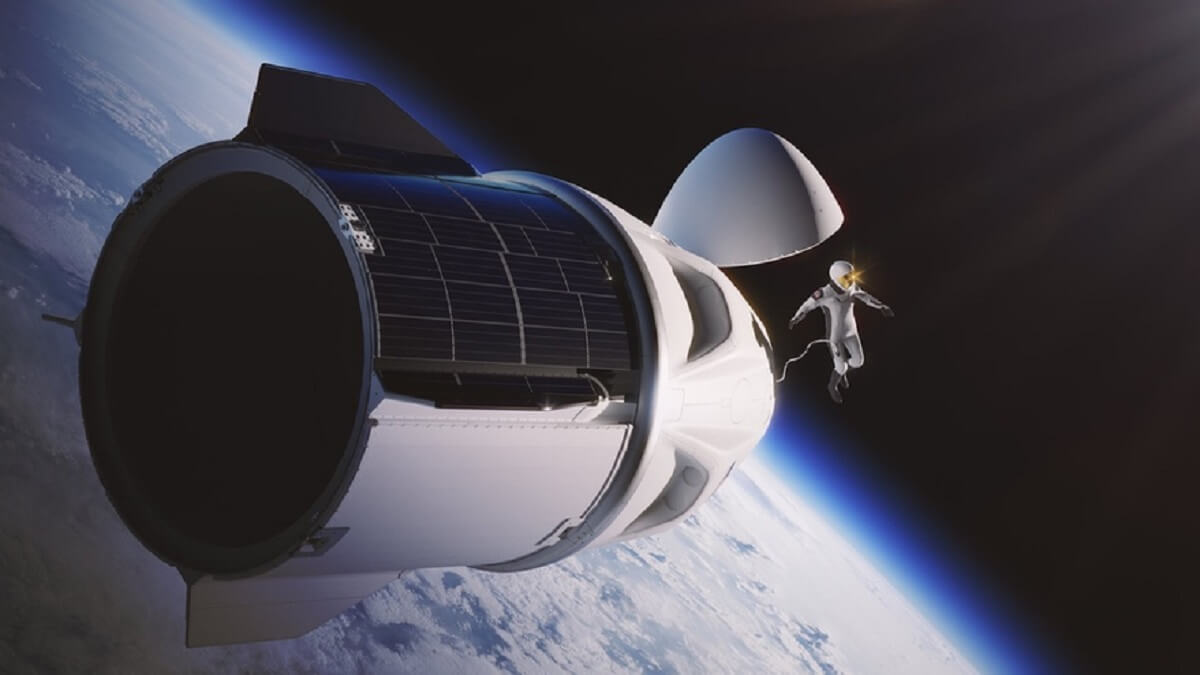 La misión Polaris Dawn tripulada por cuatro astronautas y bajo el mando del multimillonario y antiguo astronauta Jared Isaacman pretende alcanzar y realizar paseos fuera de la cápsula en la órbita más alta jamás alcanzada por seres humanos - PHOTO/SpaceX