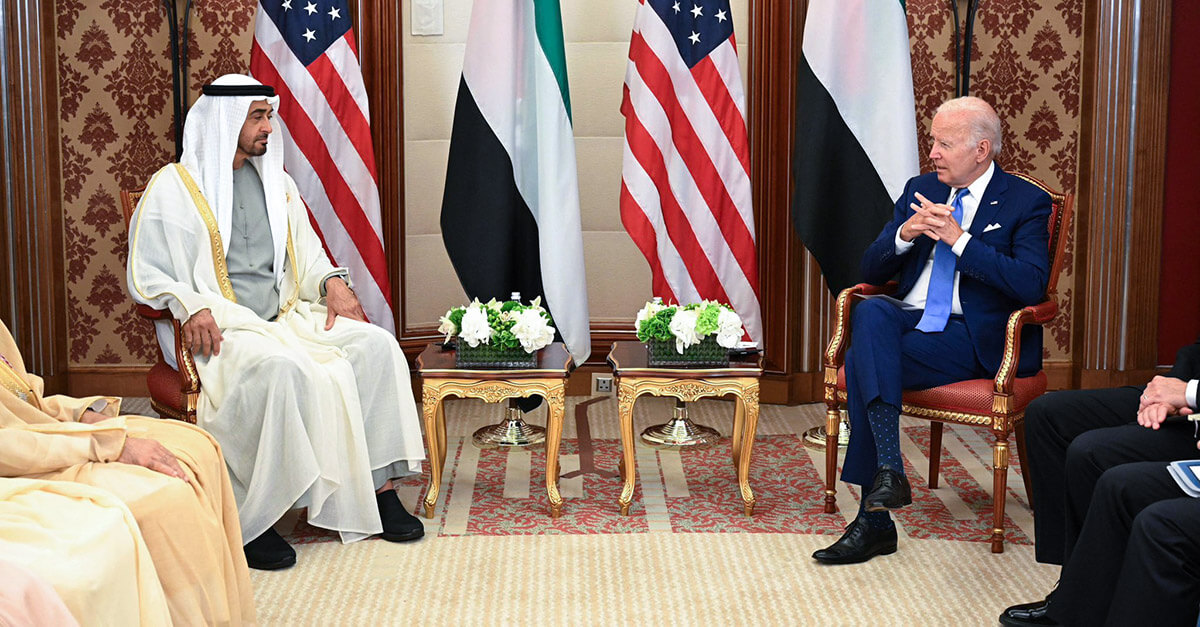 El presidente de Emiratos, Mohamed bin Zayid al-Nahyan, ha obtenido el plácet del presidente Biden para que uno de sus astronautas viaje en una de las misiones Artemis con destino la Luna - PHOTO/White House